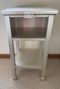 lot 154 image: Silver Metal Two-Tier Accent Table