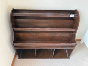 lot 155 image: Vintage Wooden Bookcase with Shelves and Storage Compartments