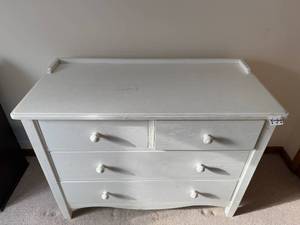 lot 157 image: White Wooden Four-Drawer Dresser with Raised Edge