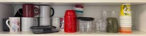lot 184 image: Collection of Coffee Mugs, Red Lids & Plastic Cups