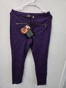 IMAN Womens Pants size 10 (New with a Tag) Color Purple