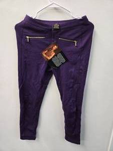 IMAN Womens Pants size 2 (New with a Tag) Color Purple