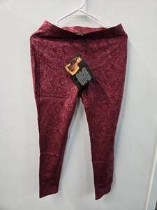 IMAN Leggings, Size- S (New with a Tag) Color Maroon
