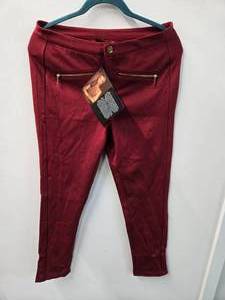 IMAN Ponte leggings with Dual front Side Zippers Color Maroon. Size 10 New