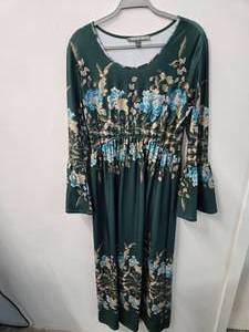 Kate & Mallory Elegant Dress  Size Medium(M)