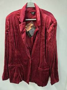 IMAN Flowery comfortable Winter Sleep Wear for Women ( New with tag Size 2X)