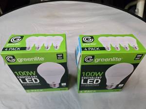 Lot of 8 LED Light Bulbs in 2 Boxes of Greenlite 14W (100W Equivalent) Non-Dimmable LED Light Bulbs (8 Packs Total, 4 Bulbs Per Box)