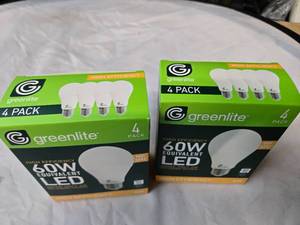 Lot of 8 Greenlite High Efficiency 6W (60W Equivalent) 90% Energy Savings LED Light Bulbs