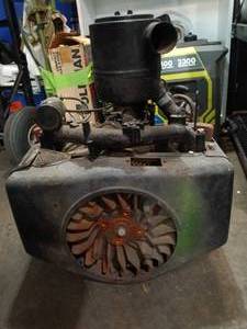 lot 88 image: Kohler 17hp, vertical shaft engine, welectric PTO clutch