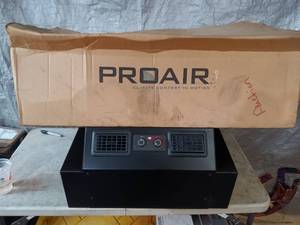 lot 11 image: New Automotive Proair AC unit