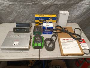 lot 106 image: Automotive parts, power inverters and car audio items