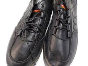 lot 43 image: Leather Shoes size 45...