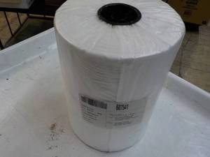 lot 155 image: 600 ct Roll 14 x 9.75 x 23.26 size ...