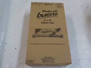 lot 197 image: Kinder Bueno 20 ct 1.5 oz Bars...
