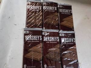 lot 240 image: Hersheys Candy...