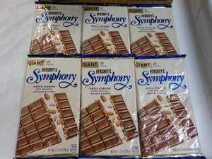 lot 243 image: Hersheys Candy...