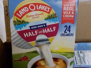 lot 249 image: Land O Lakes 6 ct Half and Half- 24...