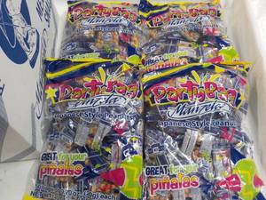 lot 267 image: 4 ct 35.08 oz Bags Manzela Party Ba...
