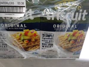 lot 299 image: 12 ct Triscuit Original Crackers p...