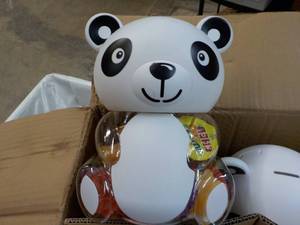 lot 319 image: 6 Jars 22 cups each Juicy Chew Asso...