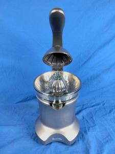 lot 70 image: Breville Citrus Press