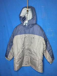 lot 75 image: Victory Outfitters Mens Big Size Color Block Hooded Insulated Parka - Size Large - Gray  Blue