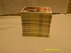 lot 24 image: BASEBALL CARD SET