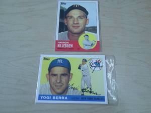lot 118 image: BASEBALL CARDS