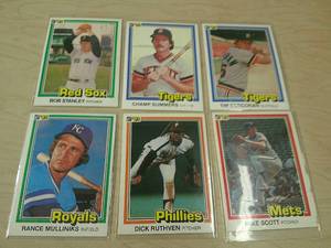 lot 119 image: BASEBALL CARDS