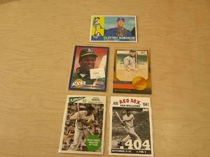 lot 151 image: BASEBALL CARDS