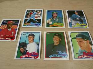 lot 157 image: BASEBALL CARDS