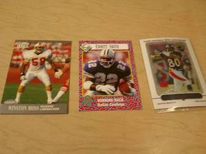 lot 197 image: FOOTBALL CARDS