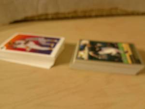 lot 211 image: BASEBALL CARDS