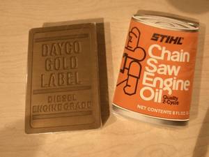 lot 268 image: STIHL AND DAYCO GOLD LABEL