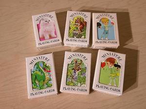 lot 286 image: MINIATURE CARDS