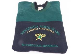 AUTHENTIC Vintage&nbspMinnesota North Stars Large Sweatshirt&nbsp