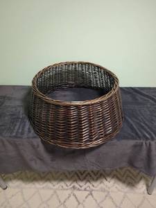 Woven Wicker Tree Skirt for Christmas Decorations