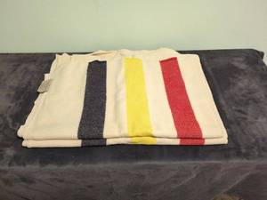 Faribault Woolen Mill Company Pure Wool Blanket