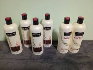 Set of 7 TRESemm� Keratin Smooth Conditioners with Marula Oil