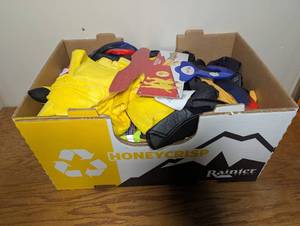 Box of Mixed Costumes - Mixed Styles and Sizes - Spiderman to Princess to Sonic - Range 6-9 Costumes a Box
