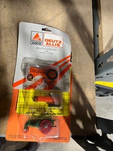 3 allis tractor toys