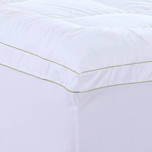 lot 76 image: Christies Home Living Square Quilted Accent Piping Mattress Pad
