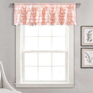 lot 161 image: Gigi 70 X 14 Valance by Lush Decor