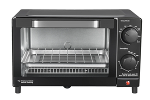 lot 353 image: Mainstays 4 Slice Toaster Oven with 3 Settings, includes Baking Rack and Pan