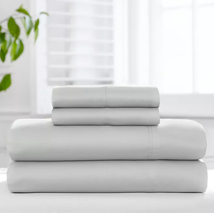 lot 354 image: 4PCS Queen Size Members Mark 450 Thread Count Solid Sheet Set