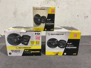 lot 134 image: LOT OF 3 Scoche 4 Way Speakers