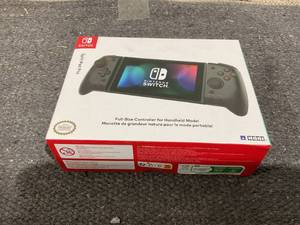 lot 163 image: HORI Nintendo Switch Split Pad Pro Ergonomic Controller for Handheld Mode