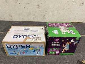 lot 180 image: LOT OF 2 Childrens Diapers Size 5