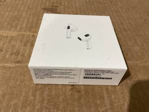 lot 316 image: Apple AirPods (3rd Generation)