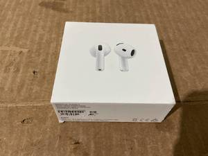 lot 326 image: Apple AirPods 4